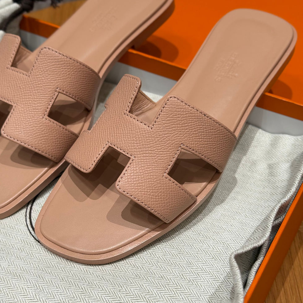 Thumbnail: Hermes Women Sandal — Copper