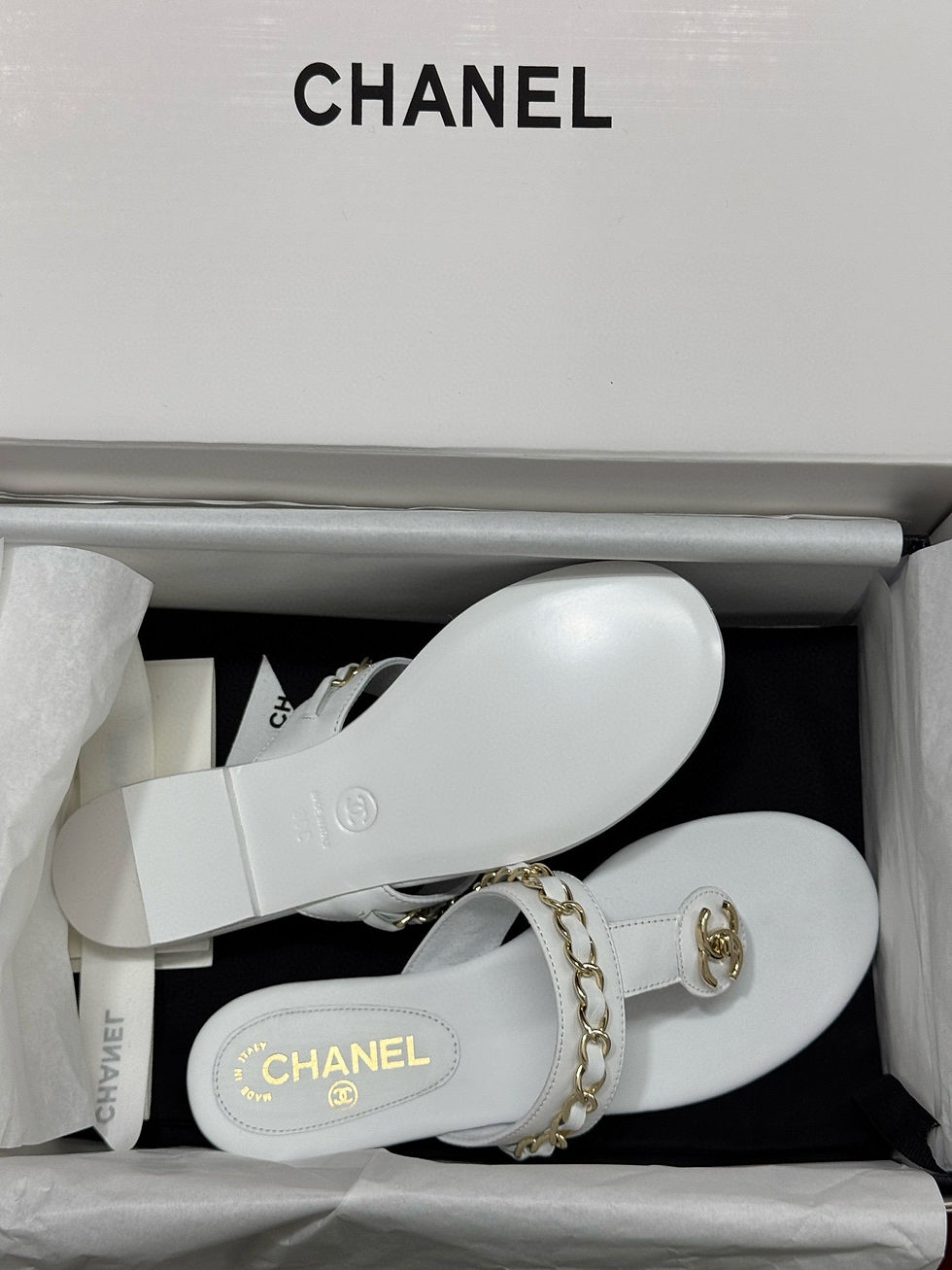 Thumbnail: Chanel Women Sandal — Burgundy