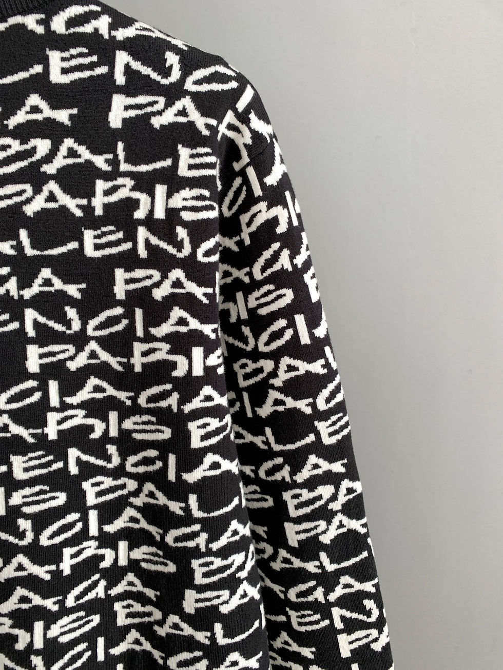 Thumbnail: Balenciaga Hoodie