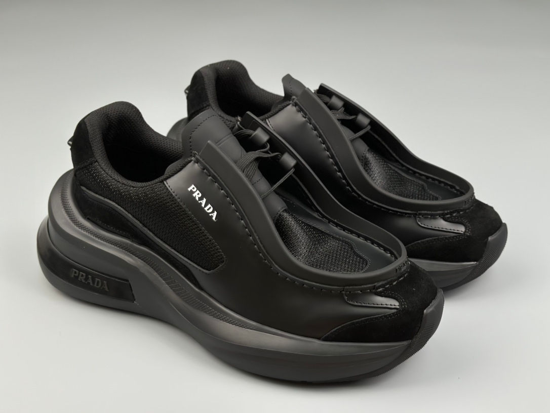 PRADA Systeme Brushed 4