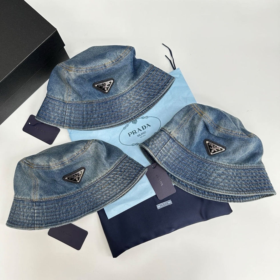 Thumbnail: Prada Cap 483 — Black