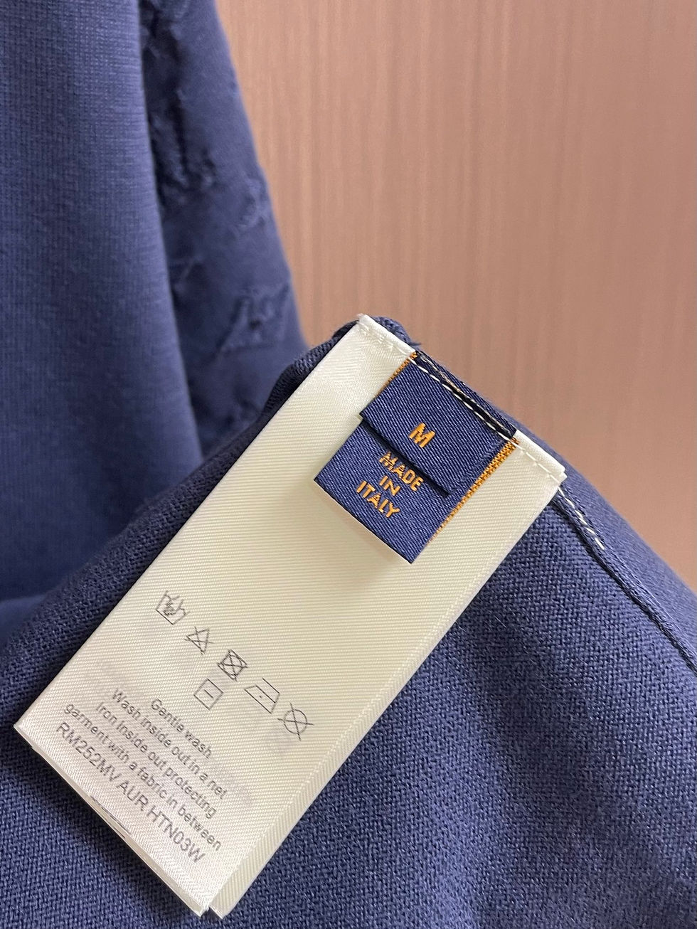 Thumbnail: Louis Vuitton T-Shirt