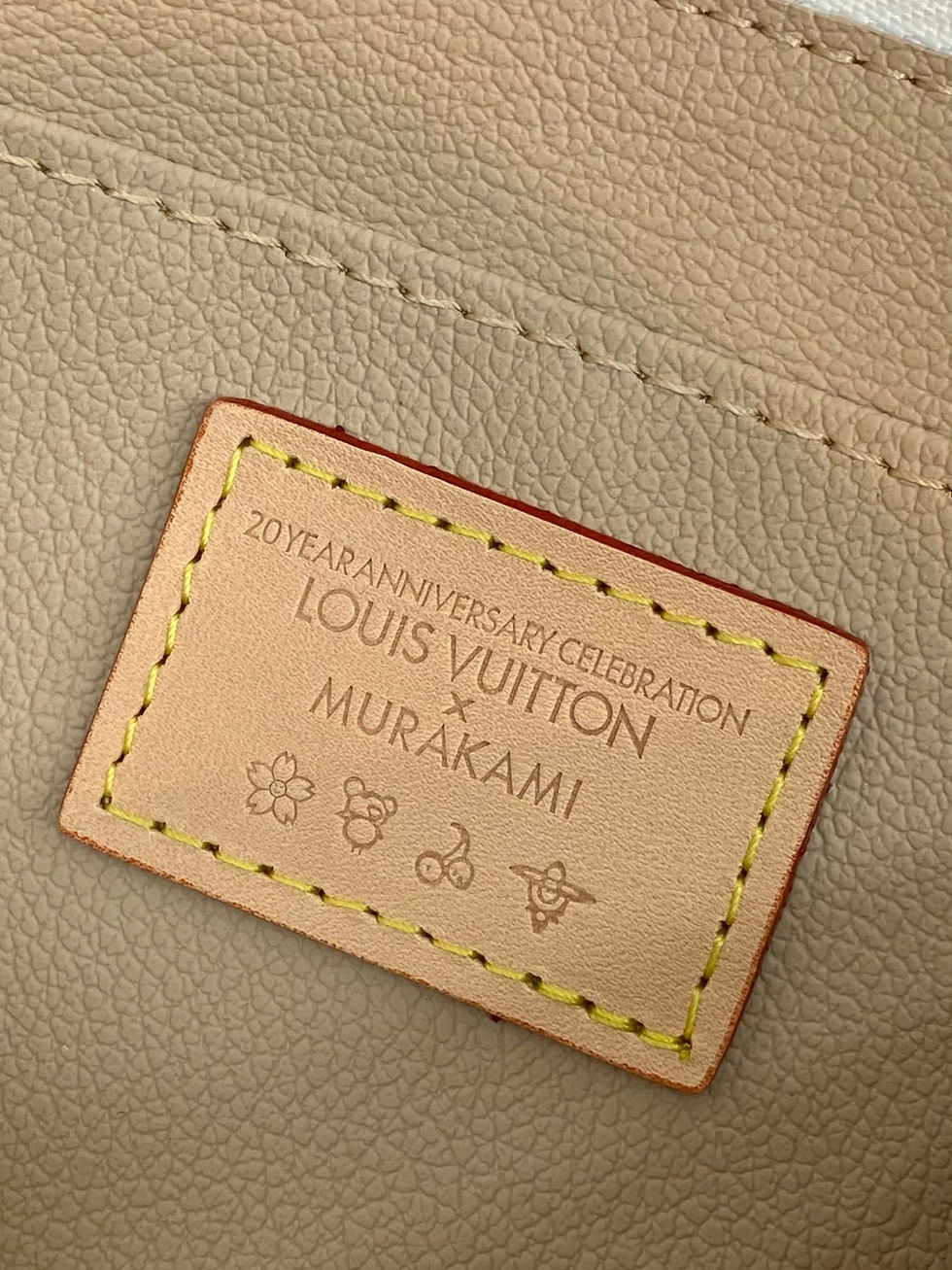 Thumbnail: Louis Vuitton COSMETIC POUCH PM 19 IN MULTICOLOR MONOGRAM CANVAS