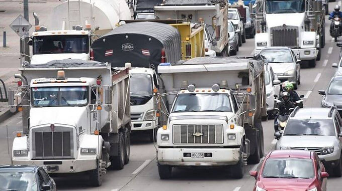 Bogotá Inteligente monitoreará emisiones de vehículos de transporte de carga a través de dispositivo
