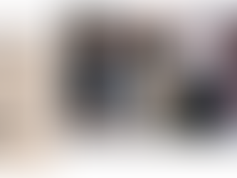 The Art of Effortless Dressing: Why 90s Minimalism Is Your Forever Aesthetic