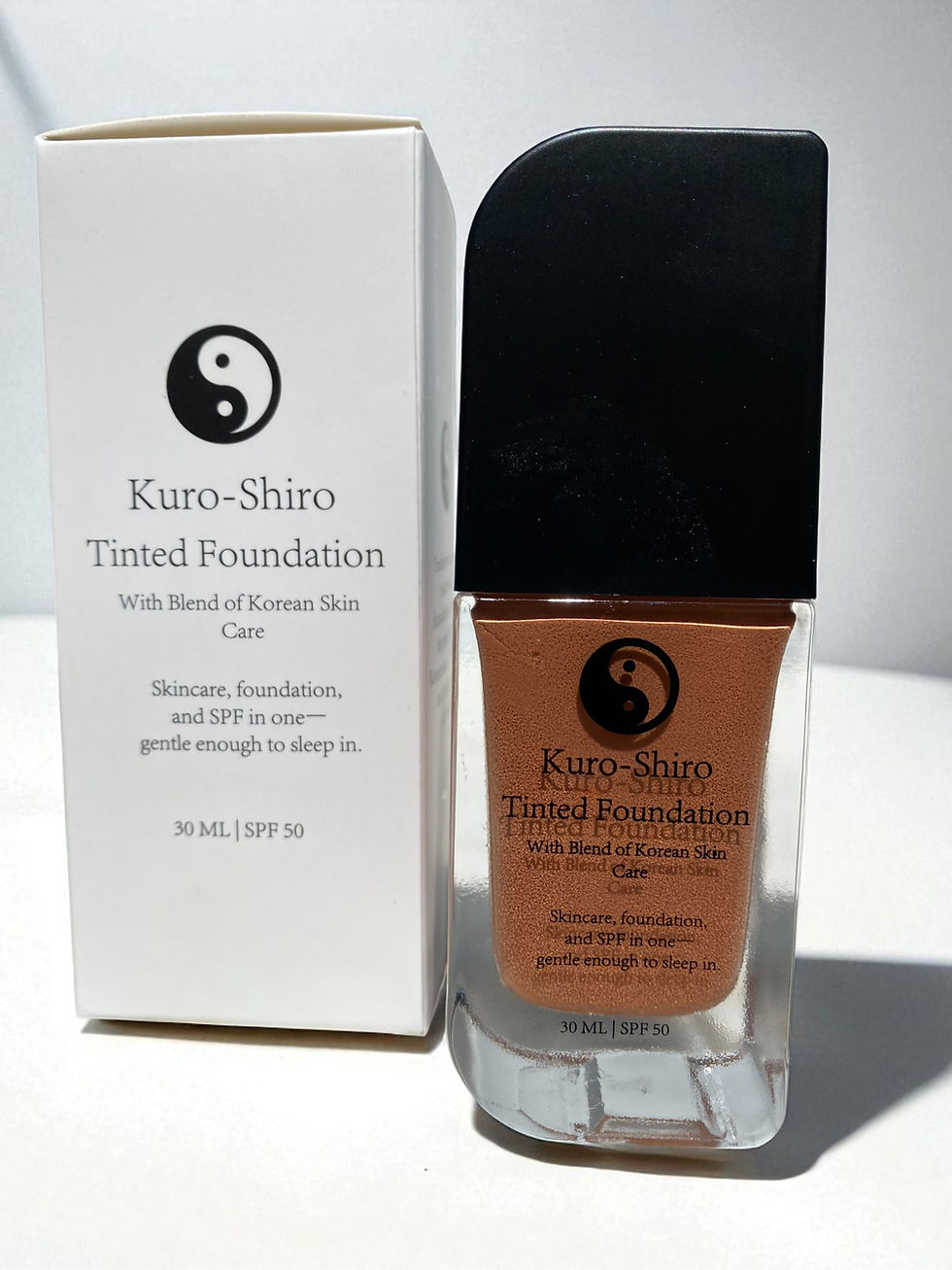 Thumbnail: 80- Tinted Foundation Hazelnut Beige
