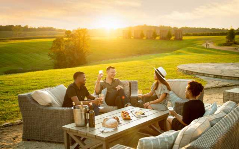 Wine_Tasting_at_Sunset_Stone_Tower_4471e