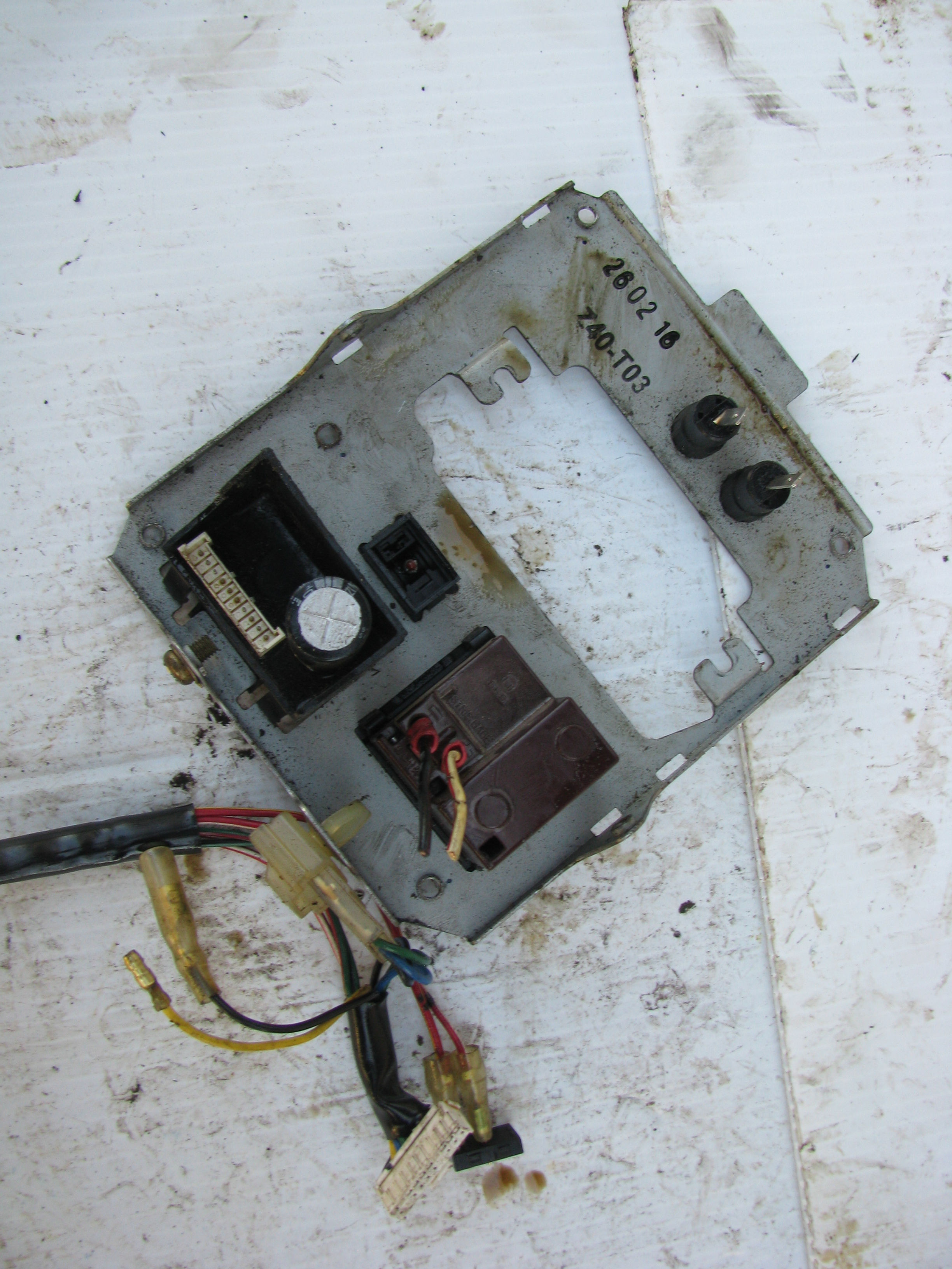 Honda Generator  EU1000, EU1000i  part #  32345-ZT3-C01  PANEL, CONTROL