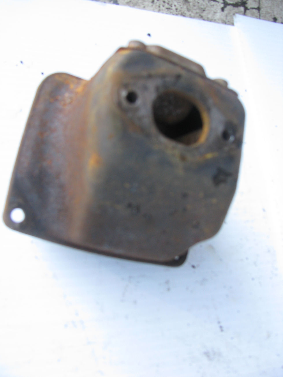 Thumbnail: ECHO CS 590 Muffler