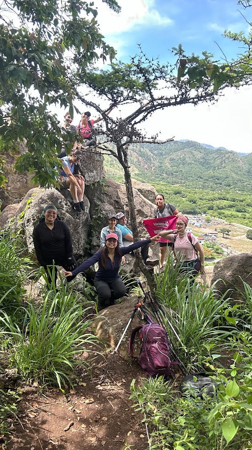 Doble cumbre y Laguna de Atescatempa