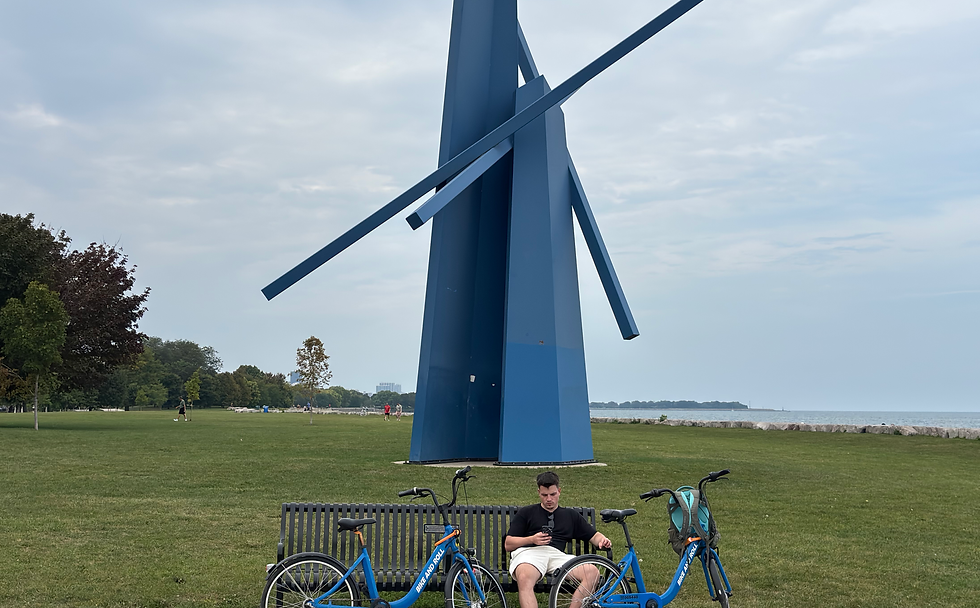 Lakefront trail, Chicago, IL