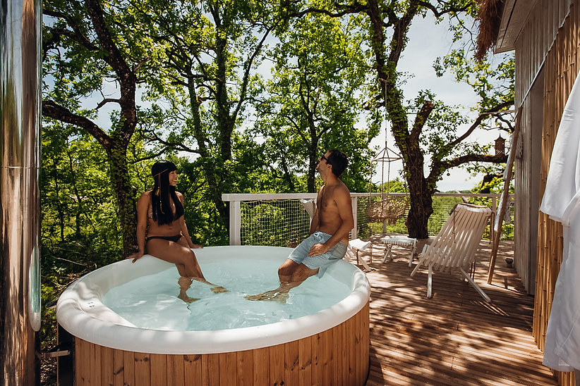 Cabane dans les arbres avec spa