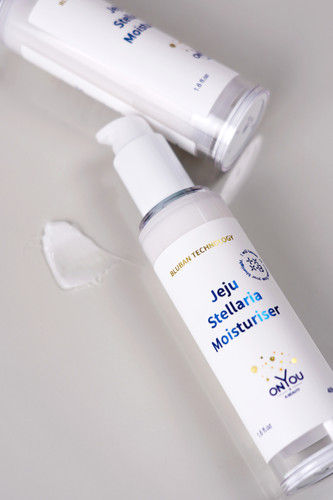 Thumbnail: Jeju Stellaria Korean Skin Care Moisturiser