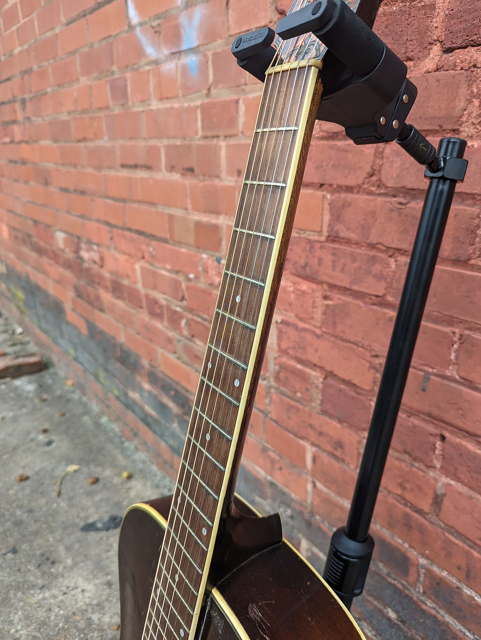 Thumbnail: 1930's Harmony Royal Crest Archtop