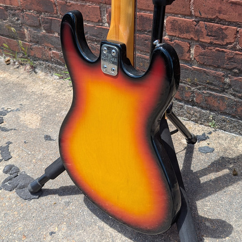 ベース ARIA DIAMOND 1720 BASS UNIVOX 1970 1970 Aria Diamond 1720 Bass | Classic City Vintage Guitars