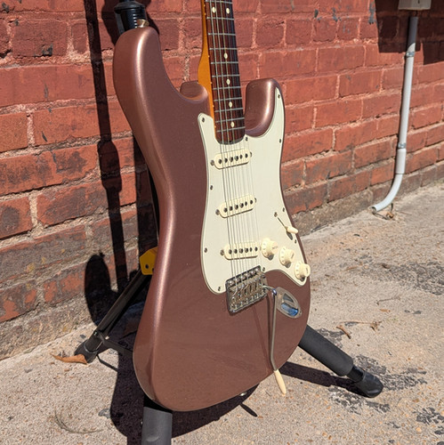 1999 Fender Classic Series 60's Stratocaster - Burgundy Mist