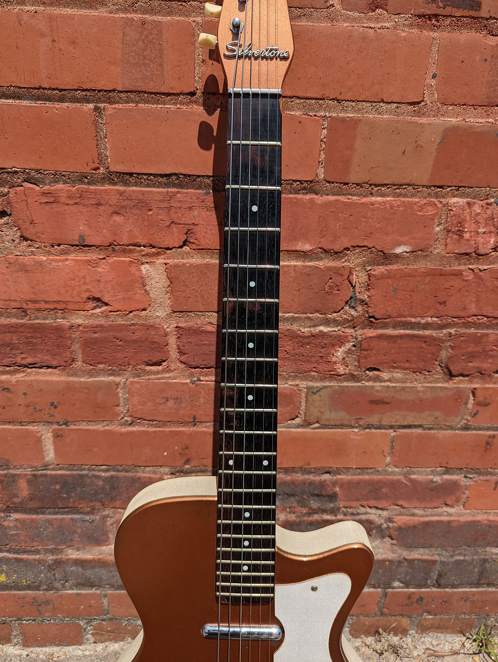 Thumbnail: 1958 Danelectro / Silvertone U1 Guitar Copper