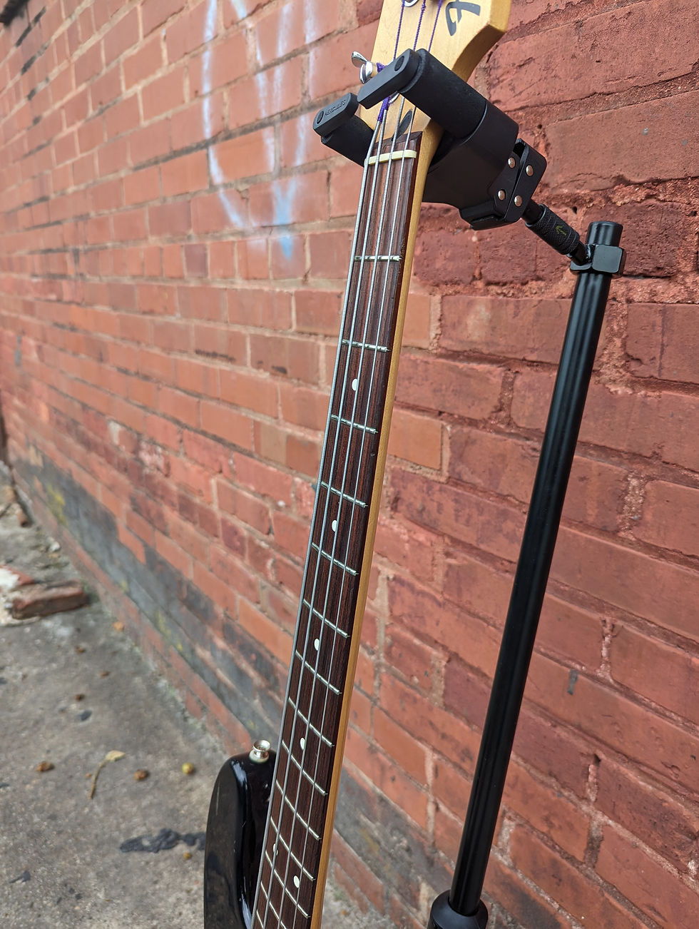 Thumbnail: 1990's Fender Squier Precision Bass