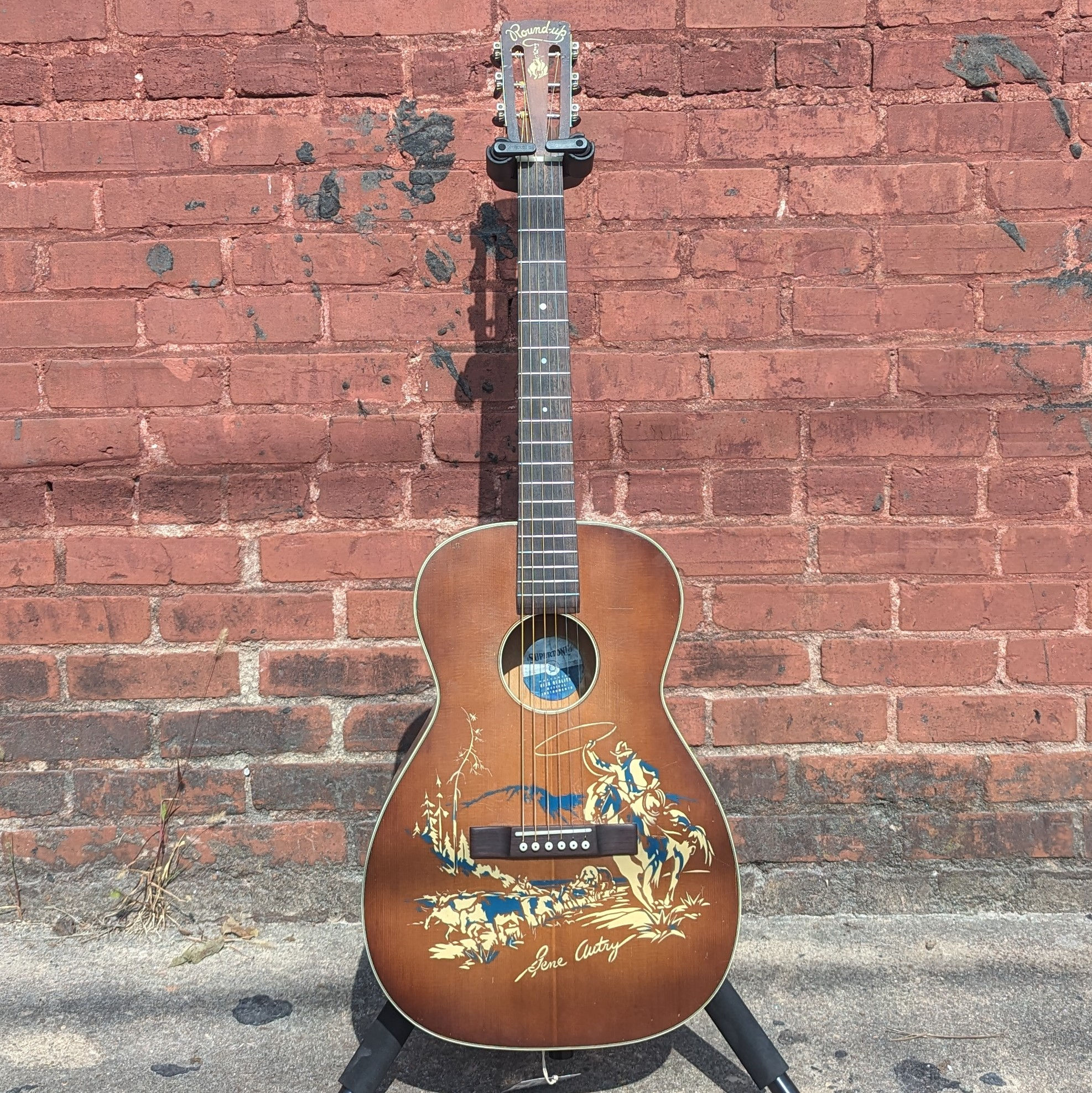 1935 Supertone Gene Autry Acoustic (Overhaul Guitars)