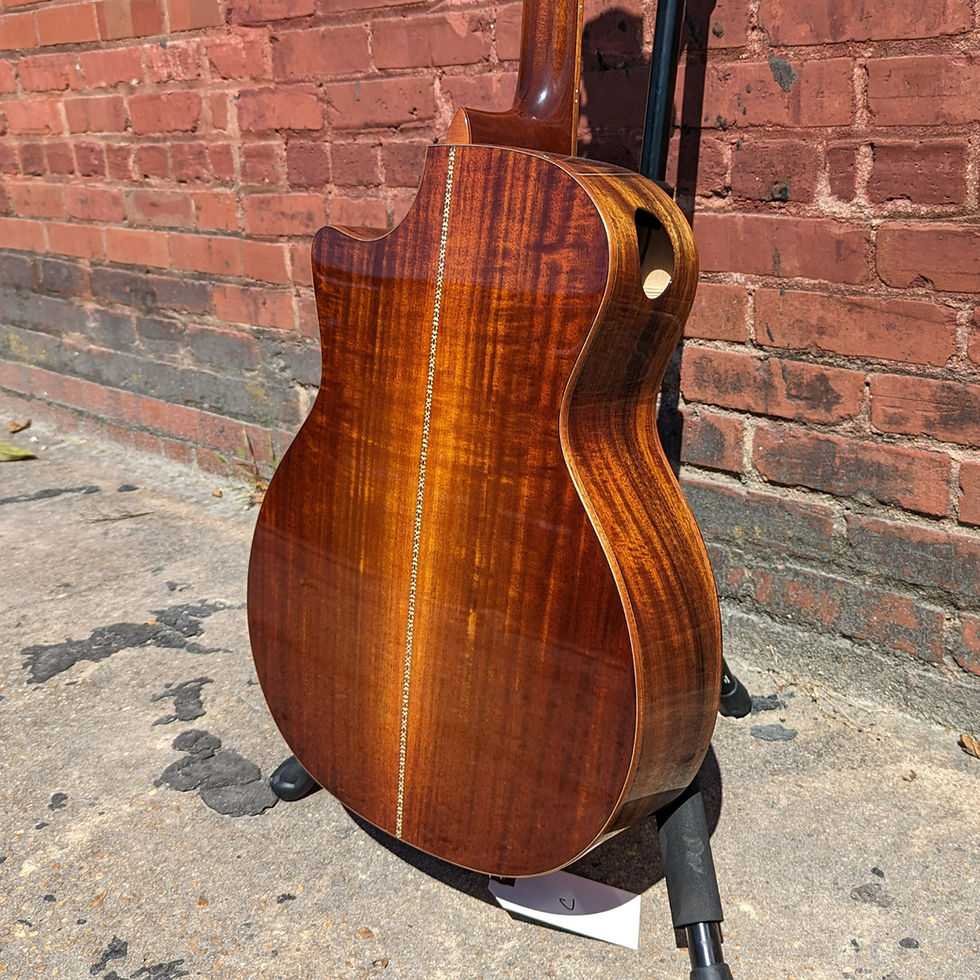 Thumbnail: Eastman AC522CE Gold Burst Acoustic