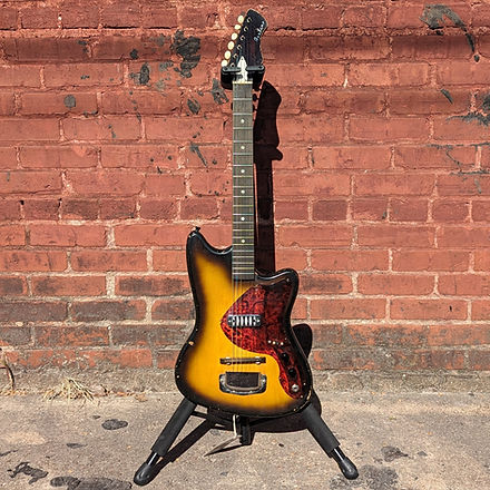 Mid 60's Airline (Harmony) Model 7250 Bobkat - Sunburst | Classic Mid 60's Airline (Harmony) Model 7250 Bobkat - Sunburst | Classic