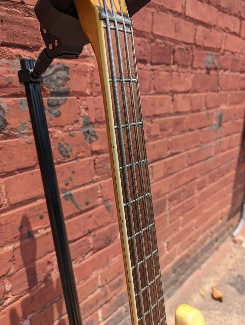 Thumbnail: 1965 Mosrite The Ventures Bass