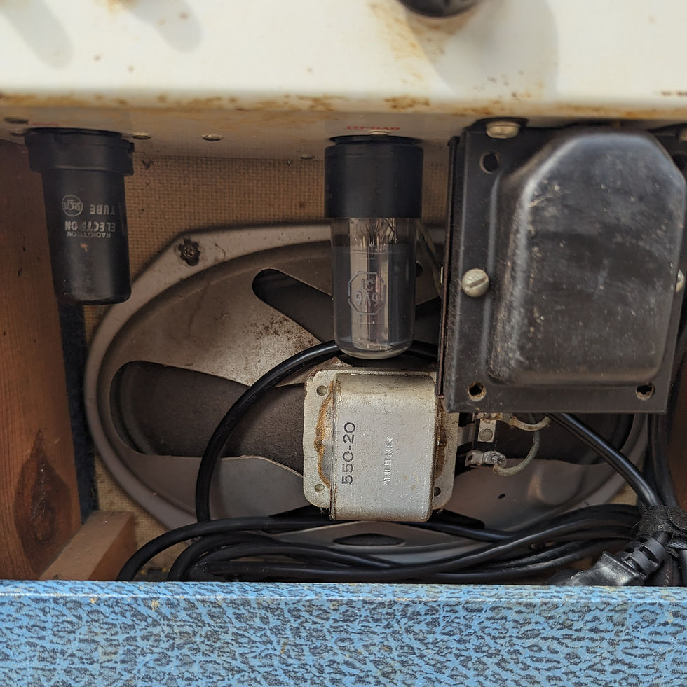Thumbnail: 1957 Supro 1644E Amplifier