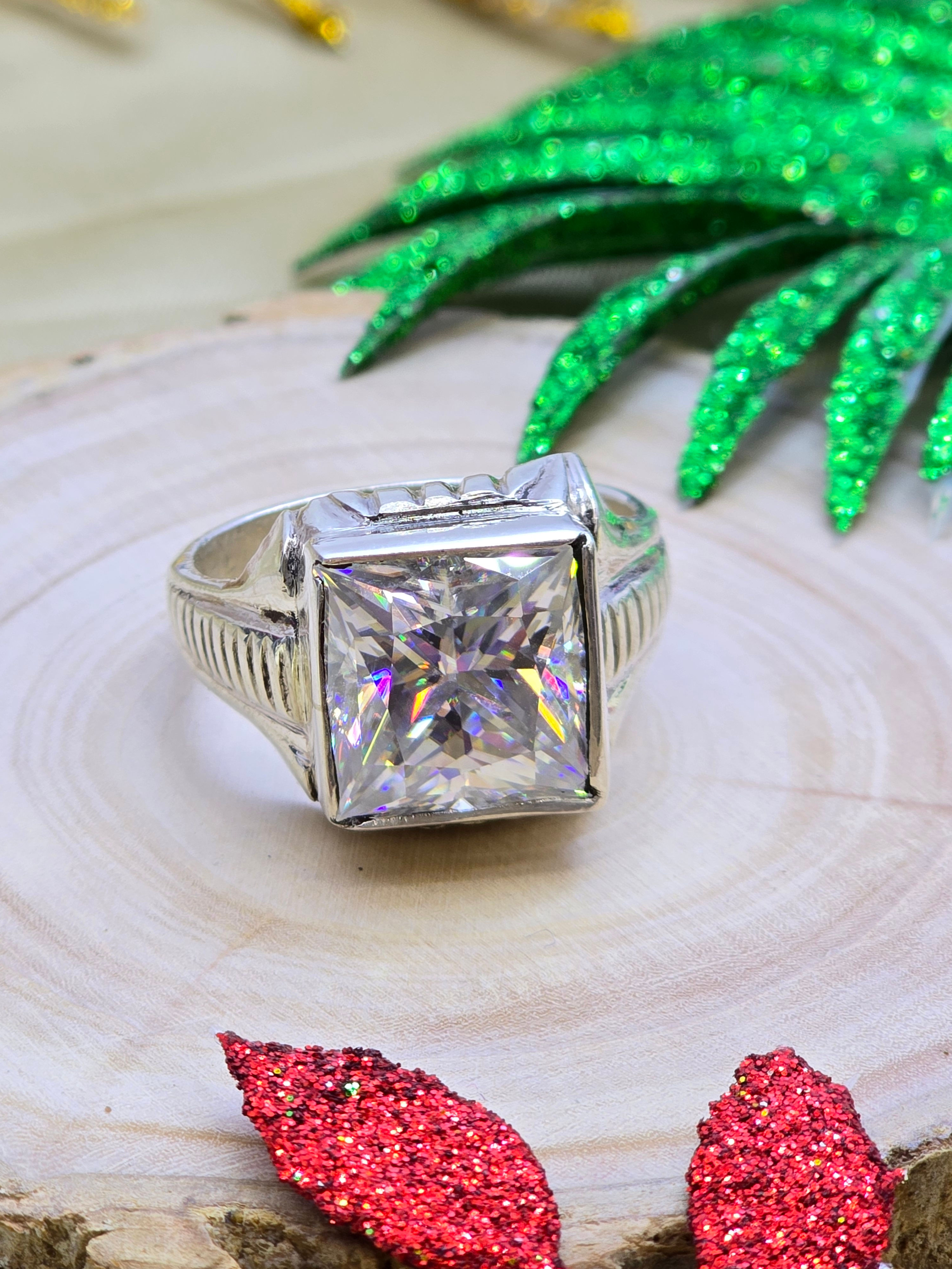 Sweta Shukra Ratnam (Moissanite) sweta shukra Ratnam in Silver Ring jewel