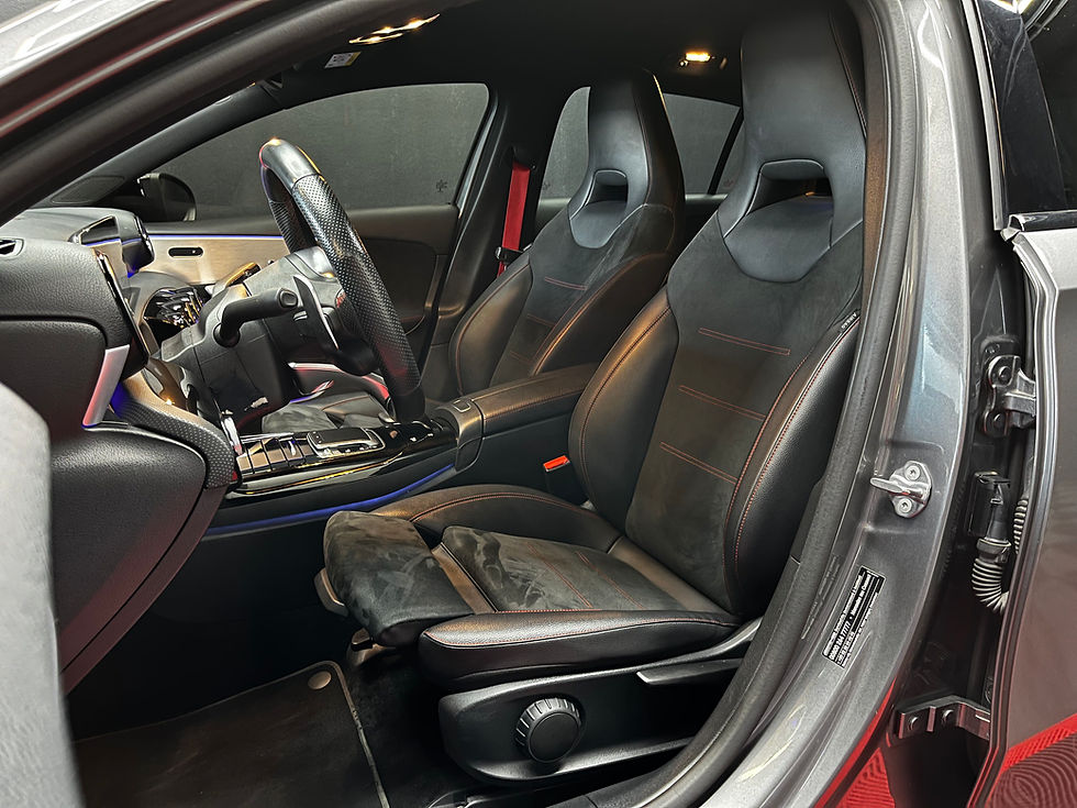 Miniatura: MERCEDES CLASSE A 35 AMG