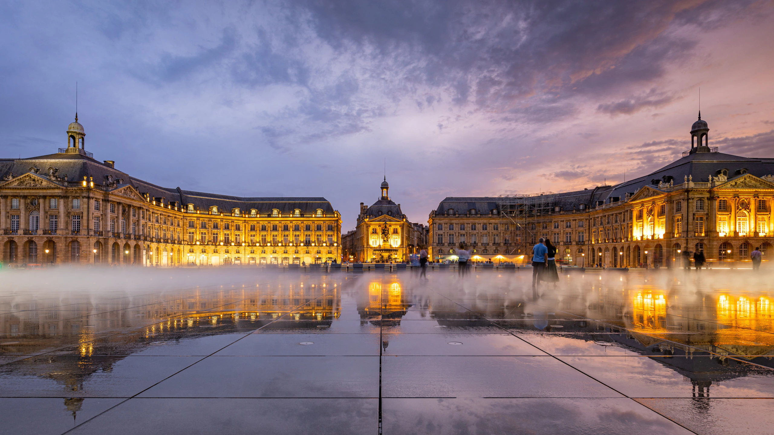 481844-Bordeaux.webp