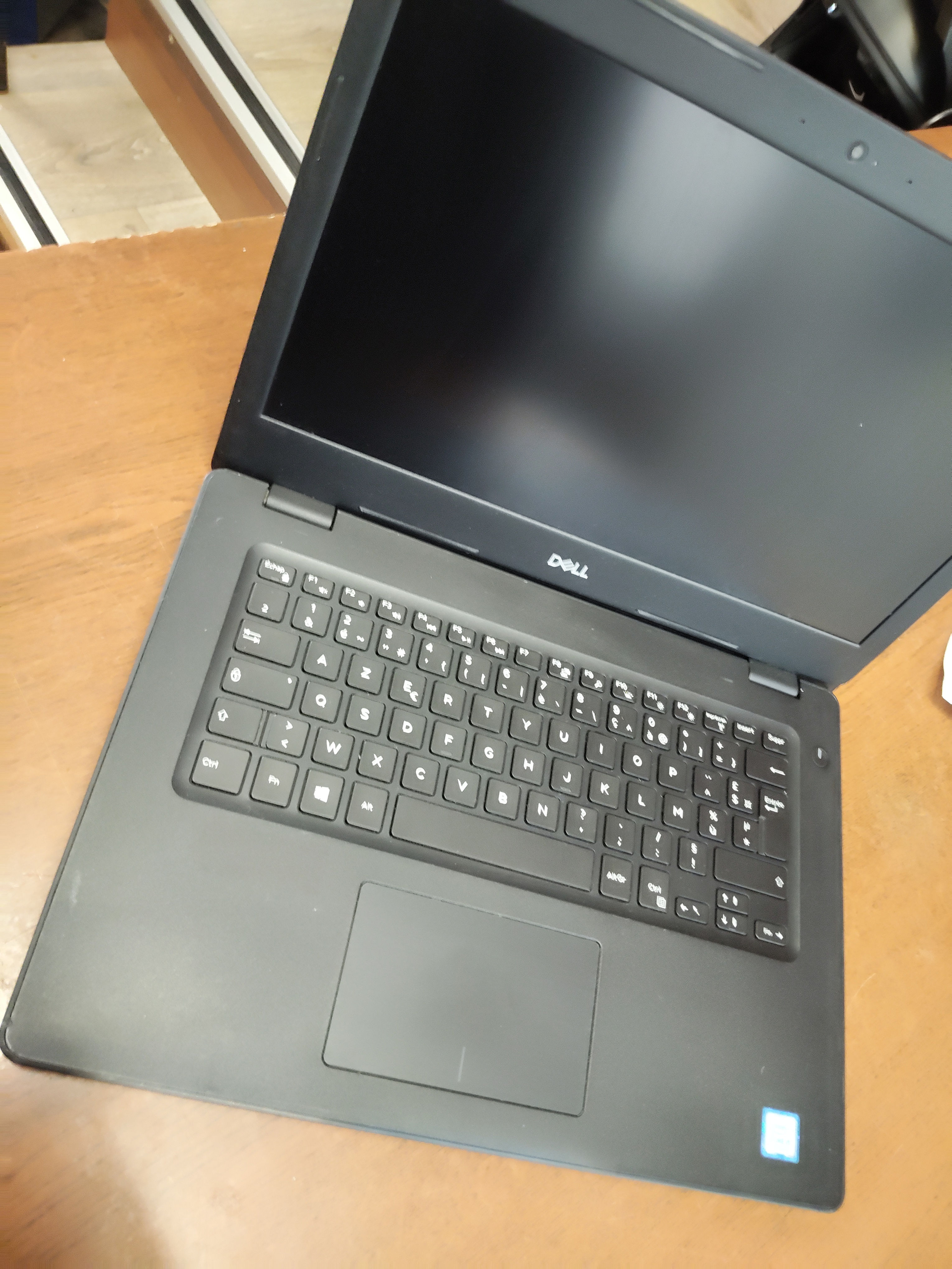 Dell Latitude 3490