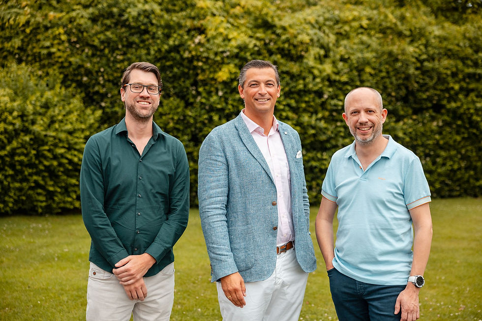 Management team Allkind and Axendo
