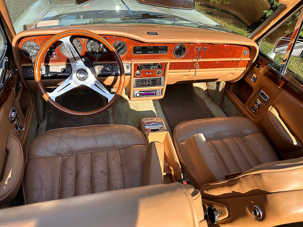 Thumbnail: 1982 Rolls Royce