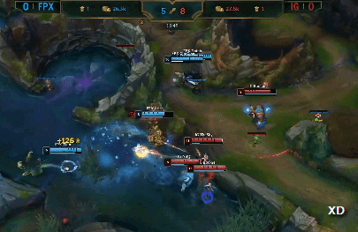 Remontada en el primer set de Funplus Phoenix