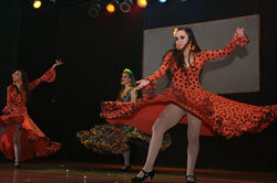 388782_273239842734603_84271863_n