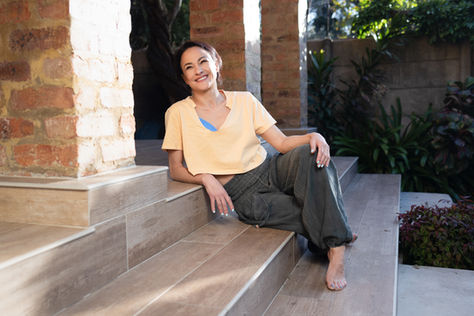 10 Simple yoga teachings that quietly reshaped the way I move through life.