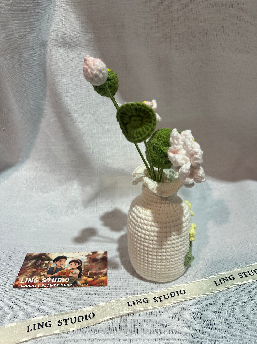 Thumbnail: Crocheted Flower Arrangement in a Vase
