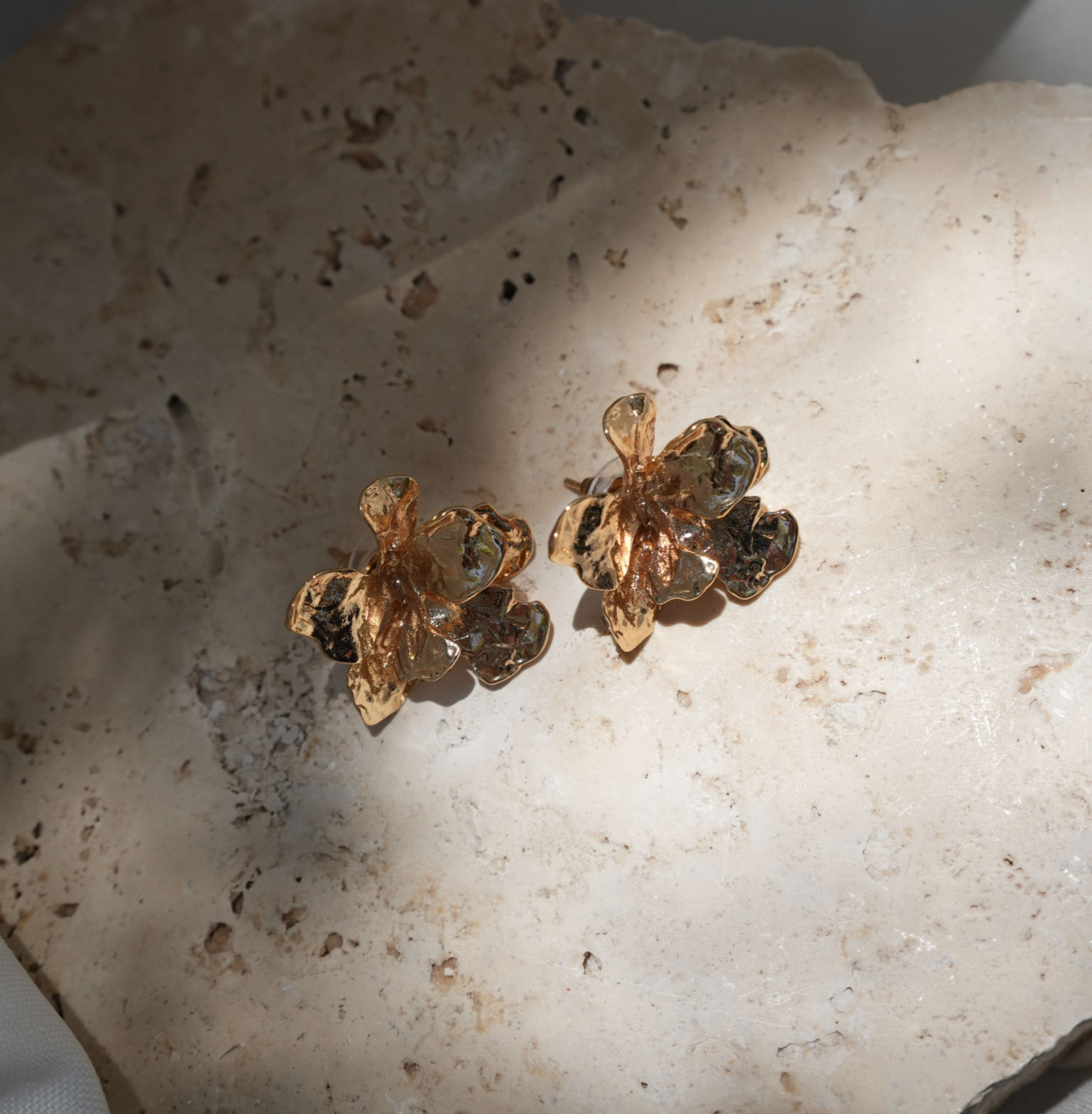 Flower - shaped Gold Earrings