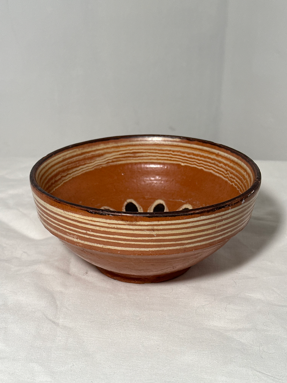 Thumbnail: Vintage Mid-Century Hand painted VasyLkiv Ceramic Bowl
