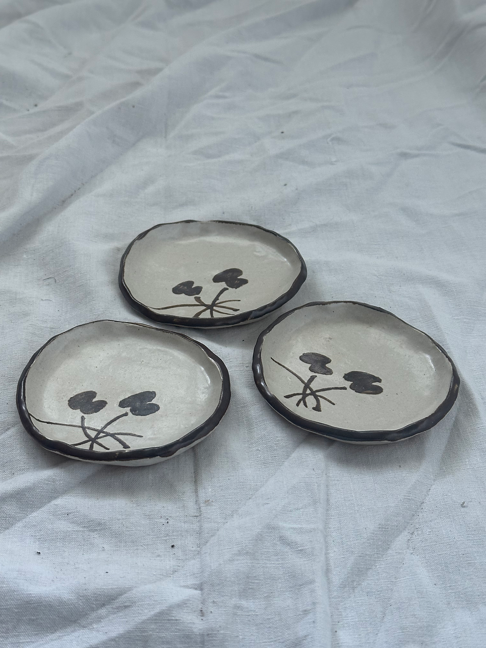 Thumbnail: Set of 3 Vintage Hand Crafted Shigaraki Japanese Pottery Wabi-Sabi Pinch Plates