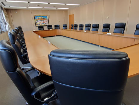 12月22日(水)予算審査委員会(後期全体会)・公文書開示決定通知あり(「令和3年度東温市上下水道事業経営審議会会議録」)