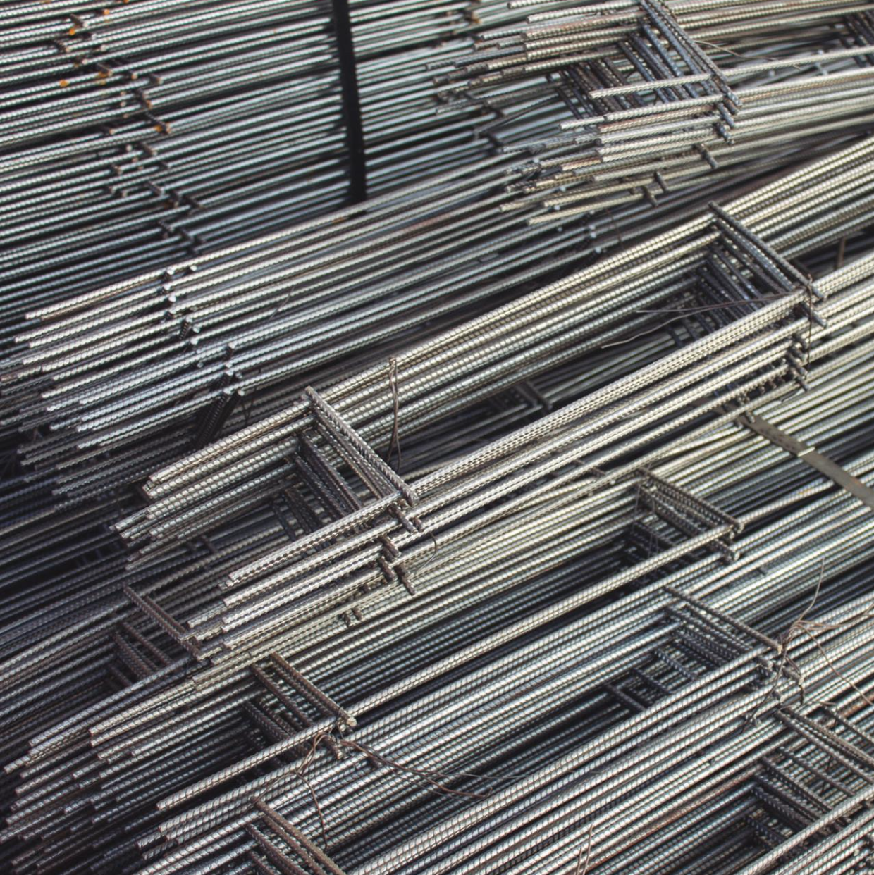 ESCALERILLA (REFUERZO HORIZONTAL) NEGRA