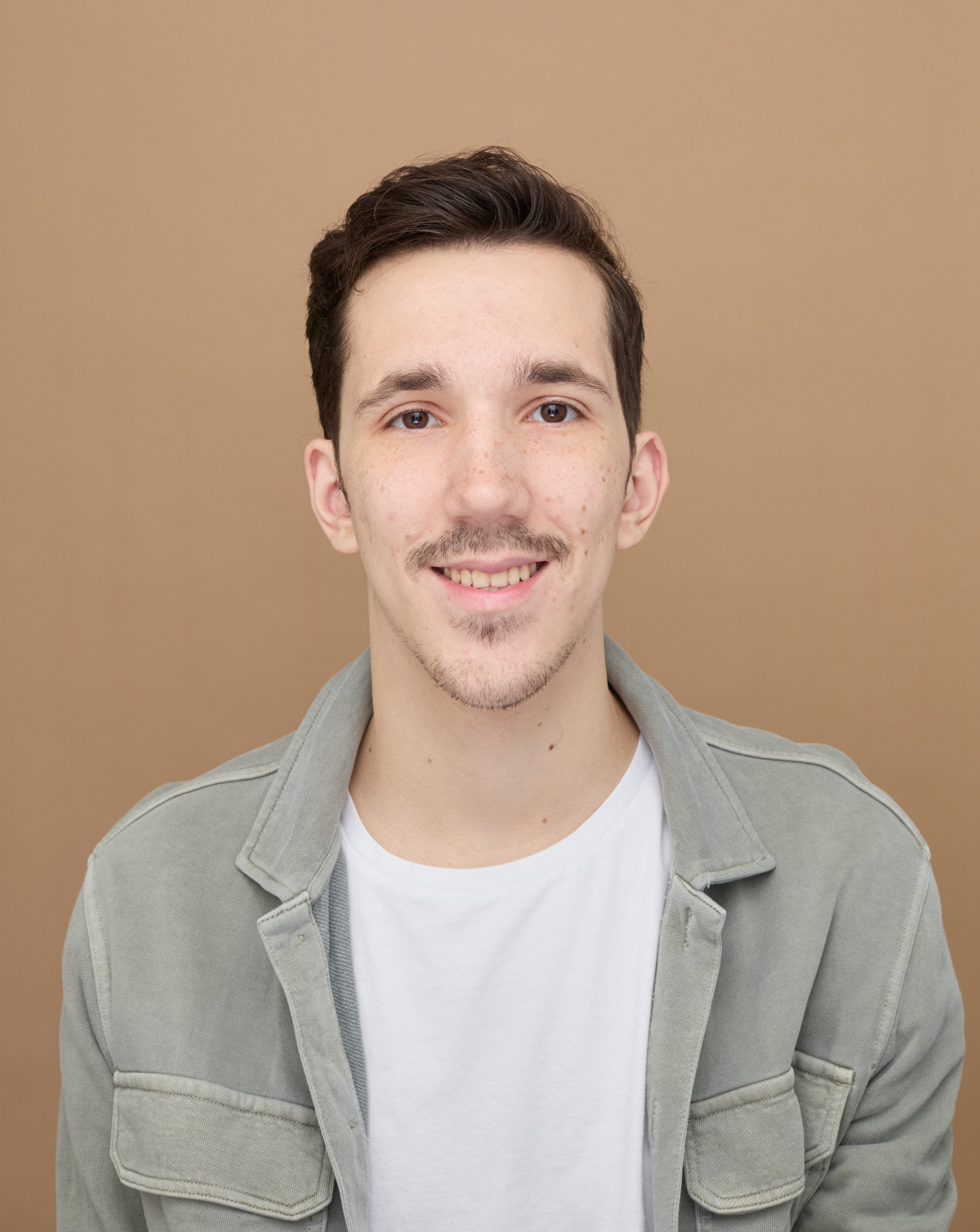 AnthonyColonello157424 (1) crop.jpg