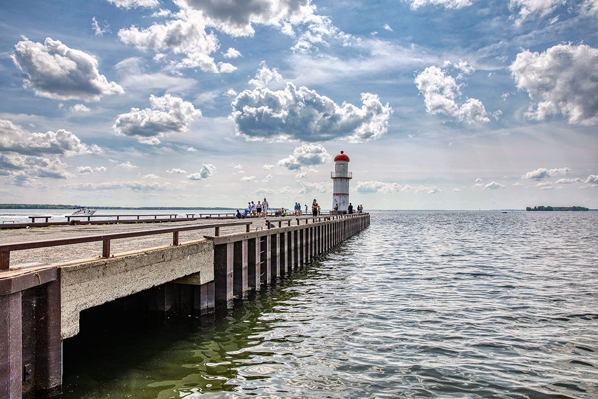 Lachine Lighthouse pier, blue sky, clouds, montreal photography, shaune thompson