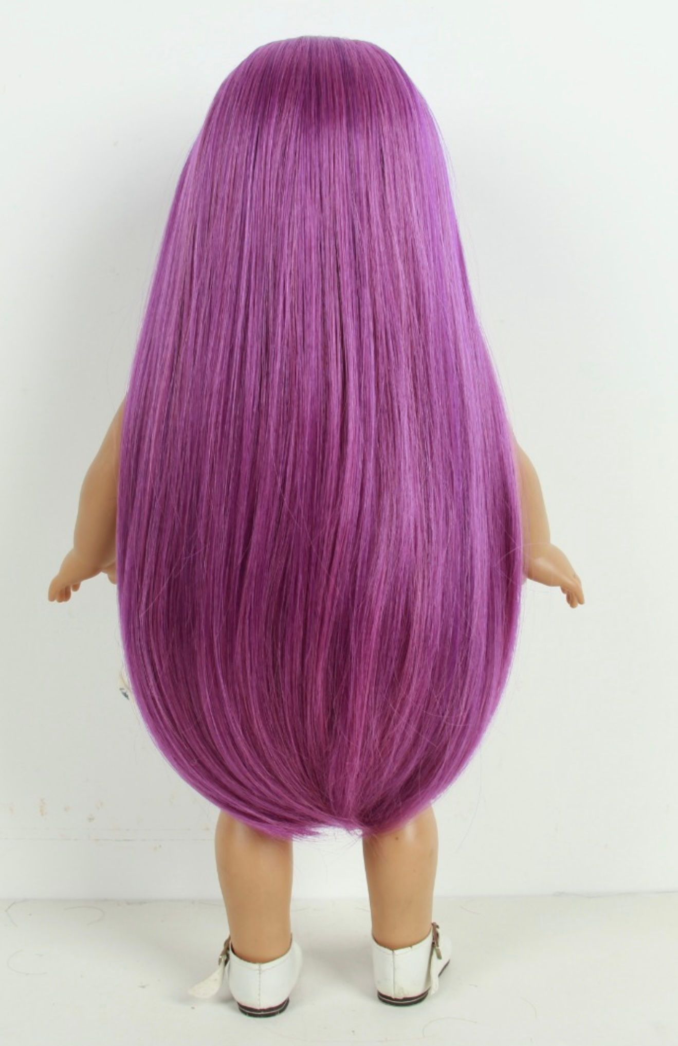 Willow in Popstar Purple SP Wig Size 11-12” for 18" Branded Dolls