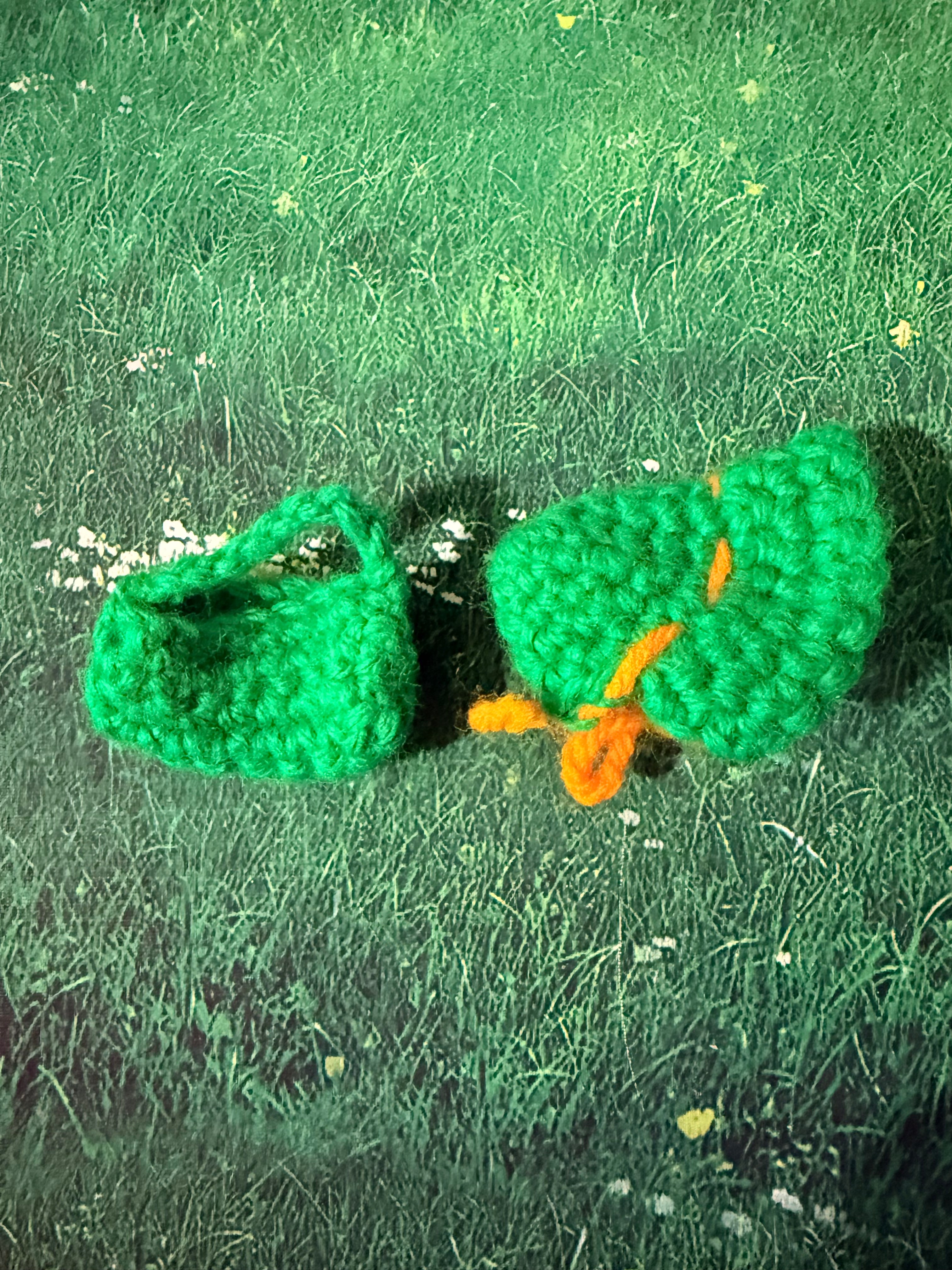 Barbie Crochet Bonnet and Purse Set in Green and Orange Pre-Owned Accessories