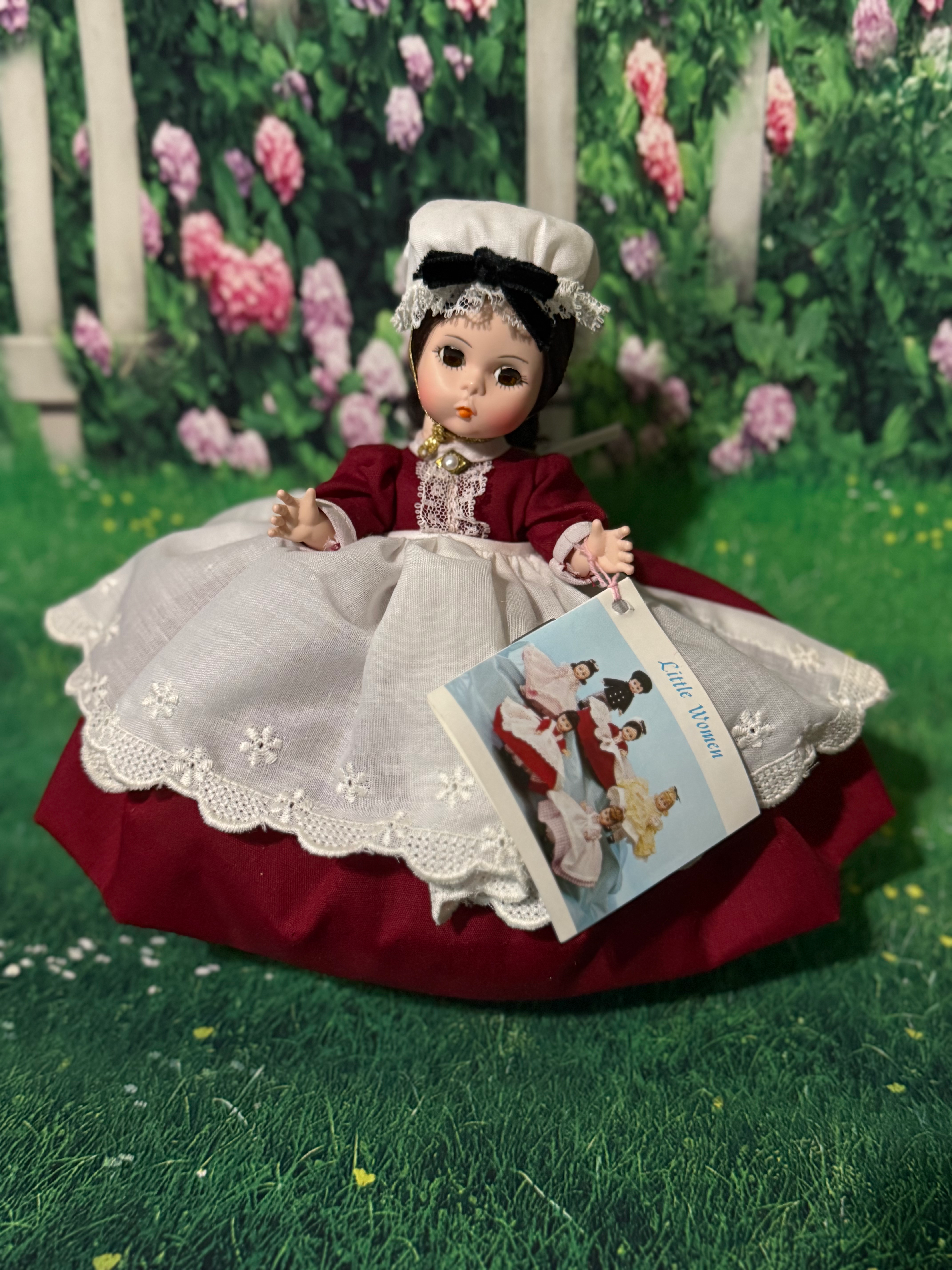 Adopt me: Madame Alexander 8” Marme Doll #415