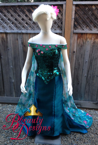 green emerald velvet dress Frozen Fever Elsa Embroidered Cosplay Costume Without Boning / Concealed Zipper