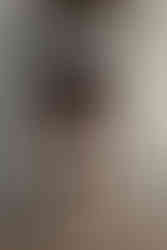 Photographie des mariés sortant de la mairie d'albigny-sur-saône lors de la cérémonie civile de lors mariage civil bohème