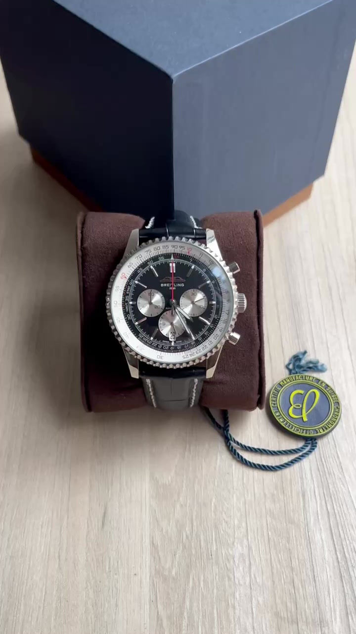 Miniatura: BREITLING NAVITIMER PRETO COURO 46MM